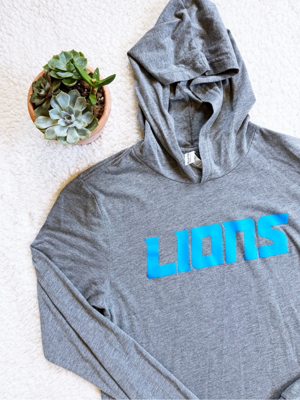 Grey Lions hooded longsleeve shirt